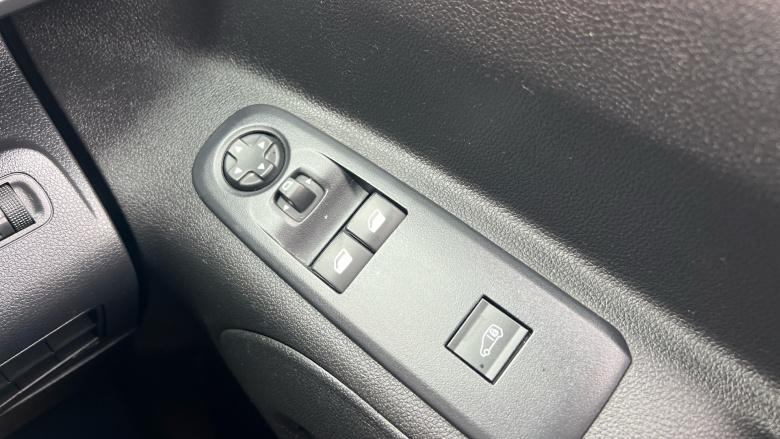 Citroen Berlingo Xl Diesel 1.5 BlueHDi 950Kg Enterprise Ed 100ps 6 Speed S/S